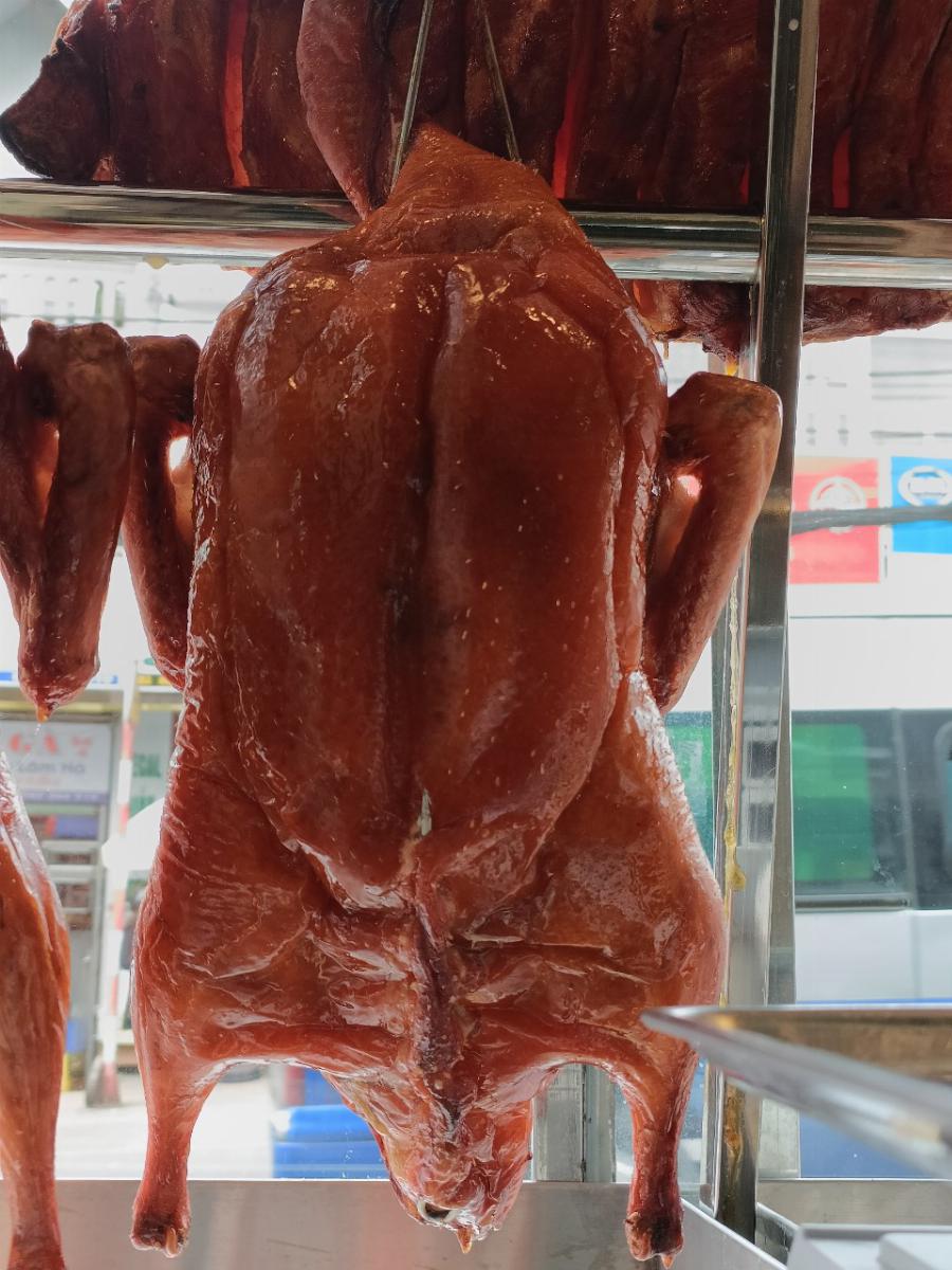 Lò quay Đà Lạt Heo quay Vị quay Gà quay ngon chât lượng đươc ưa thích 2022-08-28 11:27:09