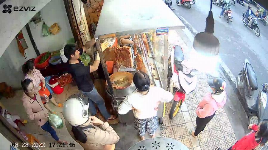 Lò quay Đà Lạt Heo quay Vị quay Gà quay ngon chât lượng đươc ưa thích 2022-08-31 10:19:35